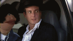 adthreescaredfacesyx6.gif