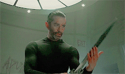 tumblr_o6odmeb1yw1tm9plgo6_250.gif