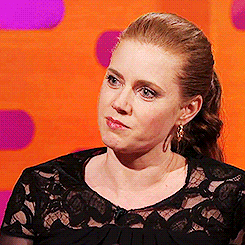 tumblr_moelz0W6zV1rmu091o2_r1_250.gif