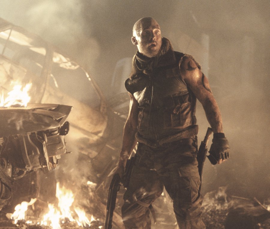2002_reign_of_fire_005.jpg