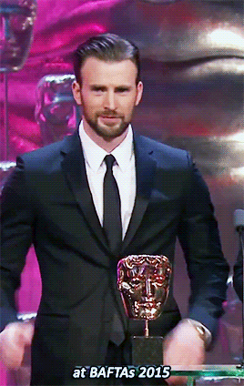 tumblr_njvaa29sMz1s7dib4o1_r1_400.gif