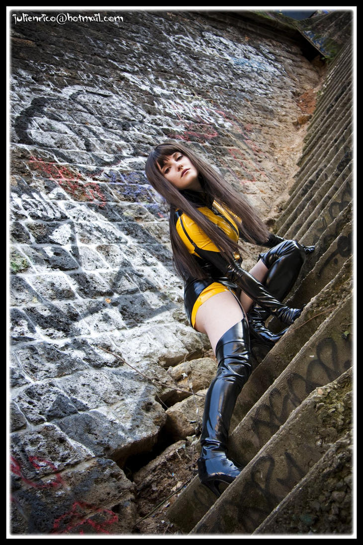 silk_spectre_2_by_findenenmacil.jpg