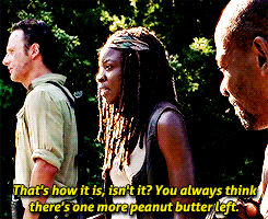tumblr_nw621fv8e21uep8t9o8_r1_250.gif