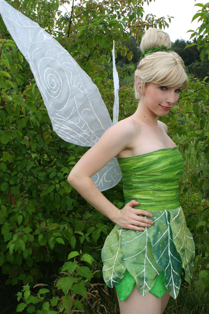 green_summer_by_rayi_kun-d3n093t.jpg