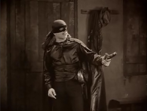 500px-Zorro_pistol_1_2.jpg