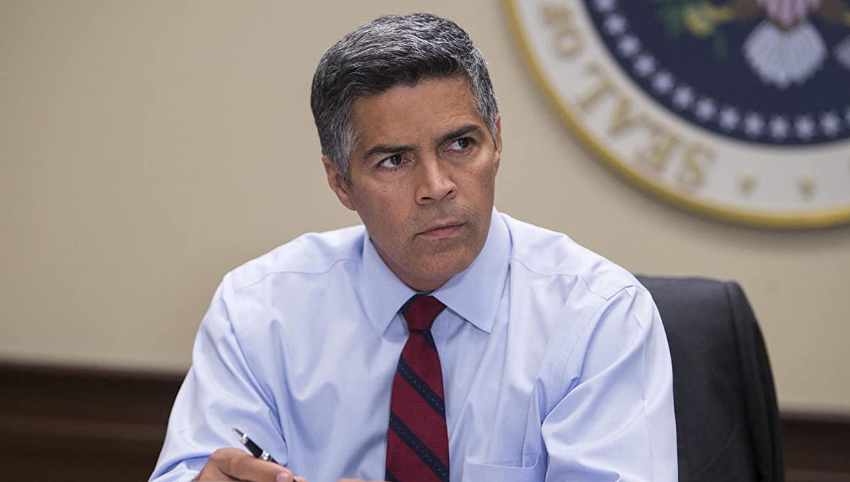 esai-morales-the-brink-hbo.jpg