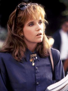 lea-thompson-1987_l1.jpg