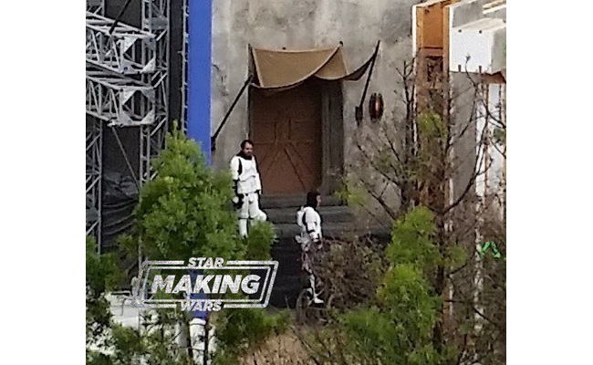 the-mandalorian-stormtroopers.jpg