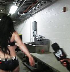 tumblr_n93y2kV7rq1sgs49eo2_250.gif