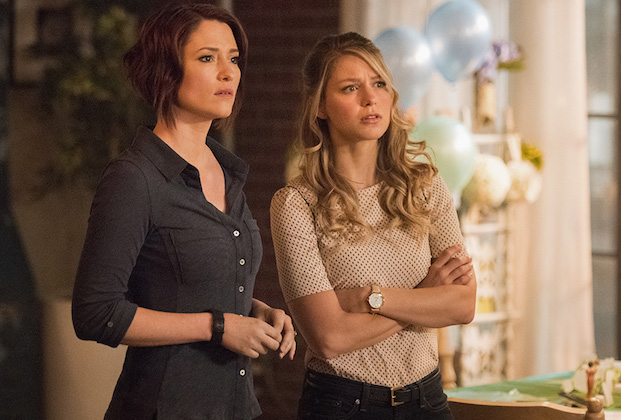 supergirl_season_3_alex_kara.jpg