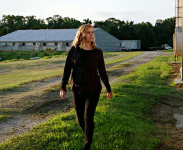 tumblr_pctzyttkQ81swms2fo4_400.gif