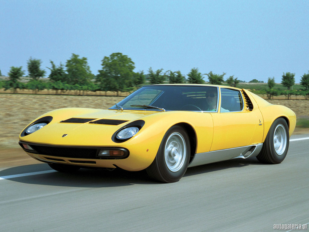 001_lamborghini_miura.jpg
