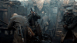 tumblr_op9qva7H581snteogo1_r3_400.gif