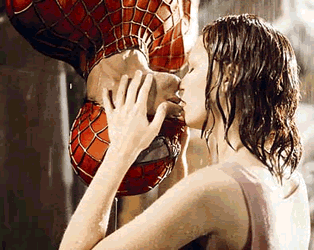 spiderman_kiss2.gif