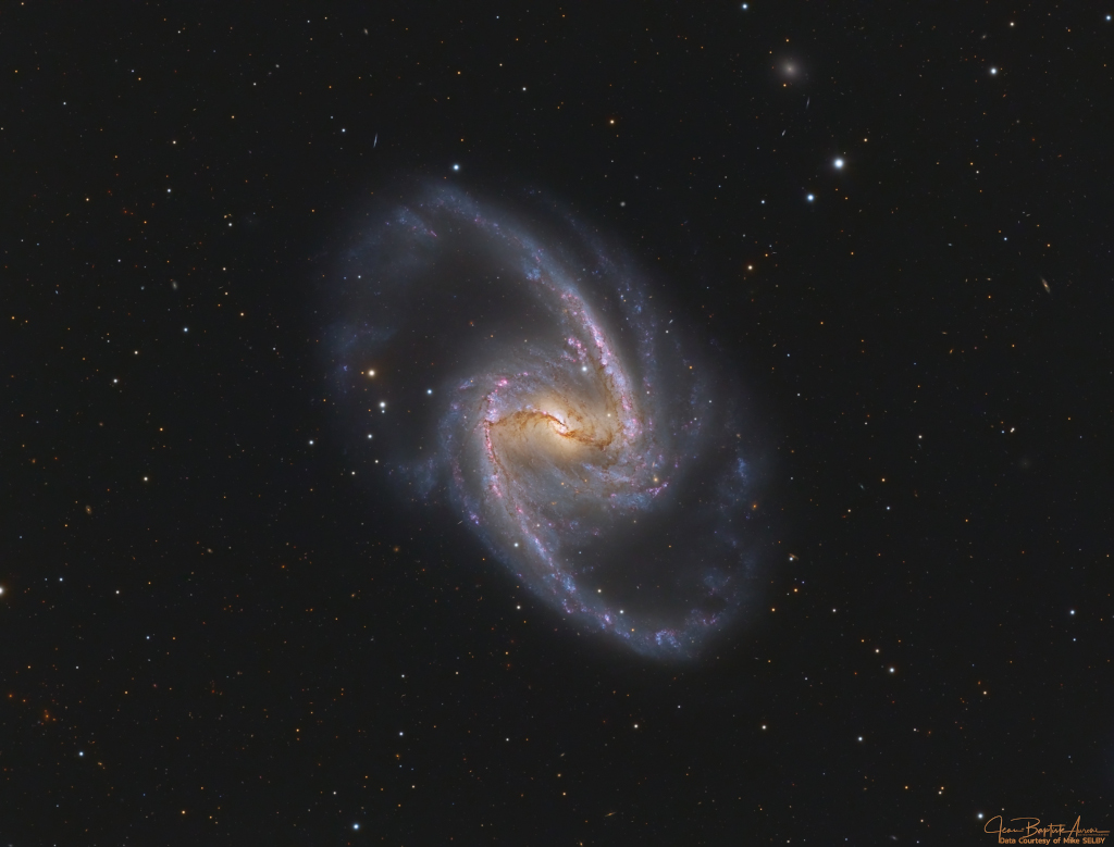 NGC1365_v4_1024.jpg