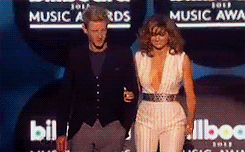 tumblr_mn3aybe7Uo1qli0cno6_r1_250.gif