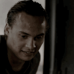 tumblr_ox9pvc0ITN1w5yncbo6_250.gif