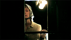 tumblr_n6onaxPTs01qa4velo3_250.gif