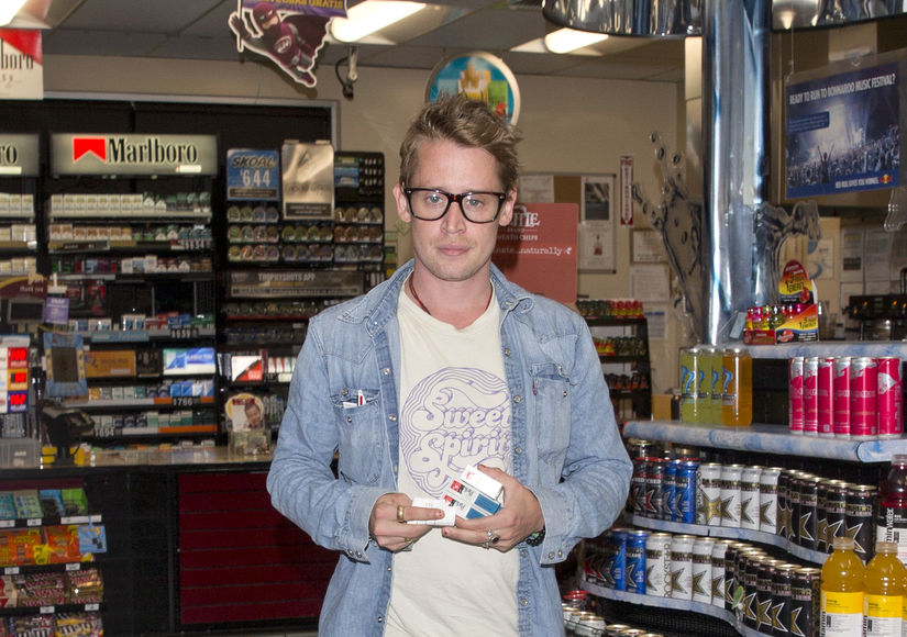 macaulay-culkin-splash-825x580.jpg