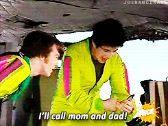 tumblr_mhjw2yERZM1r93lsso1_250.gif