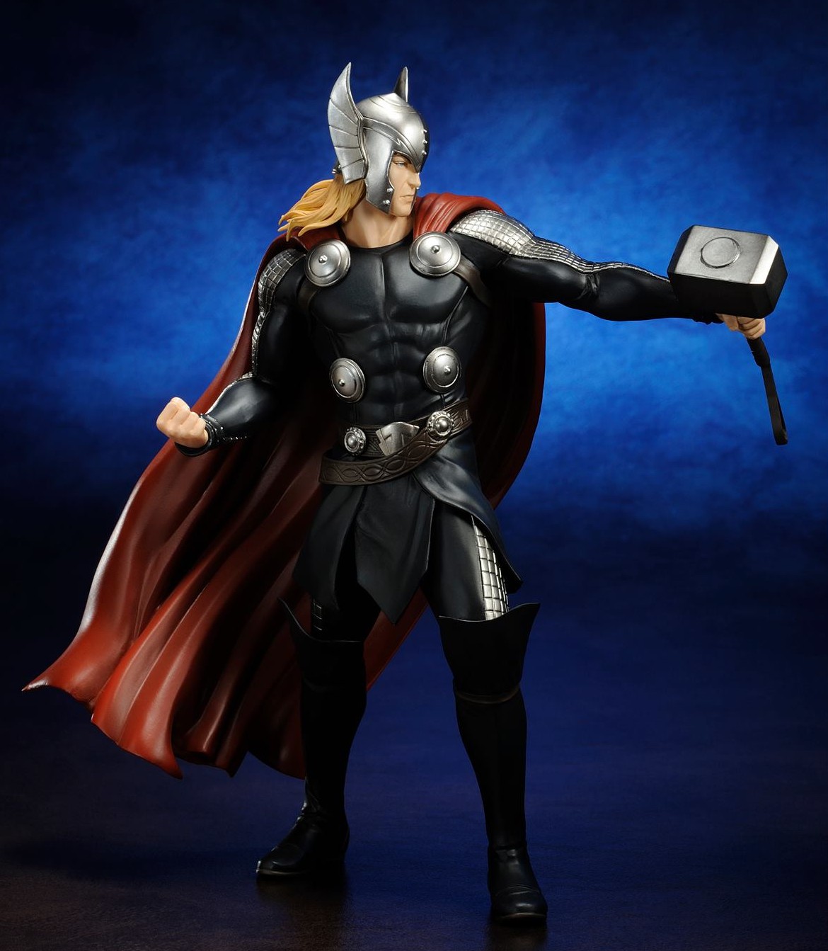 Thor-Kotobukiya-ArtFX+-Avengers-Marvel-Now-Statue-e1397279545742.jpg