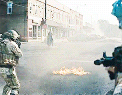 tumblr_mvz5o2QGlo1qgr036o1_250.gif