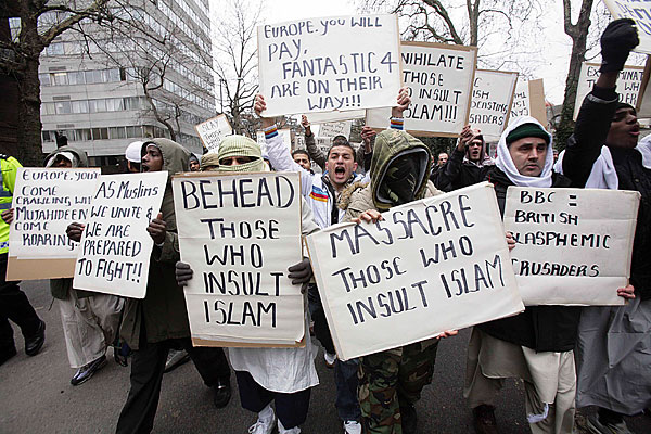 muslim220806_600x400.jpg