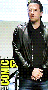 tumblr_n9ee9gIODd1sxwyufo4_r1_250.gif