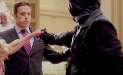 tumblr_ni7gj01MEY1qcrkggo5_250.gif