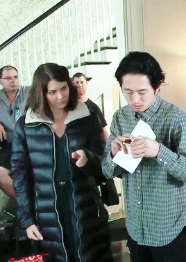 tumblr_nla1o35eV71rj6vmto1_400.gif