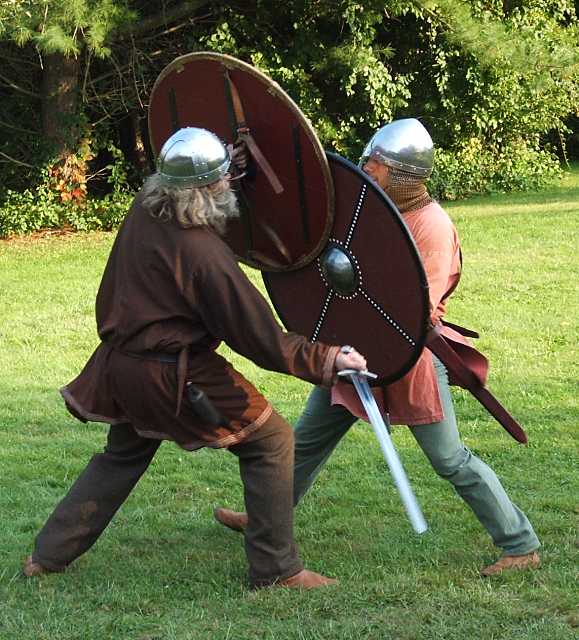 h06_viking_sword_and_shield_combat.jpg