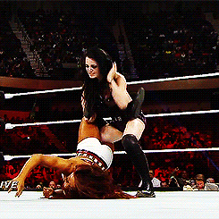 tumblr_n41vjsBeqr1sg31w3o2_250.gif