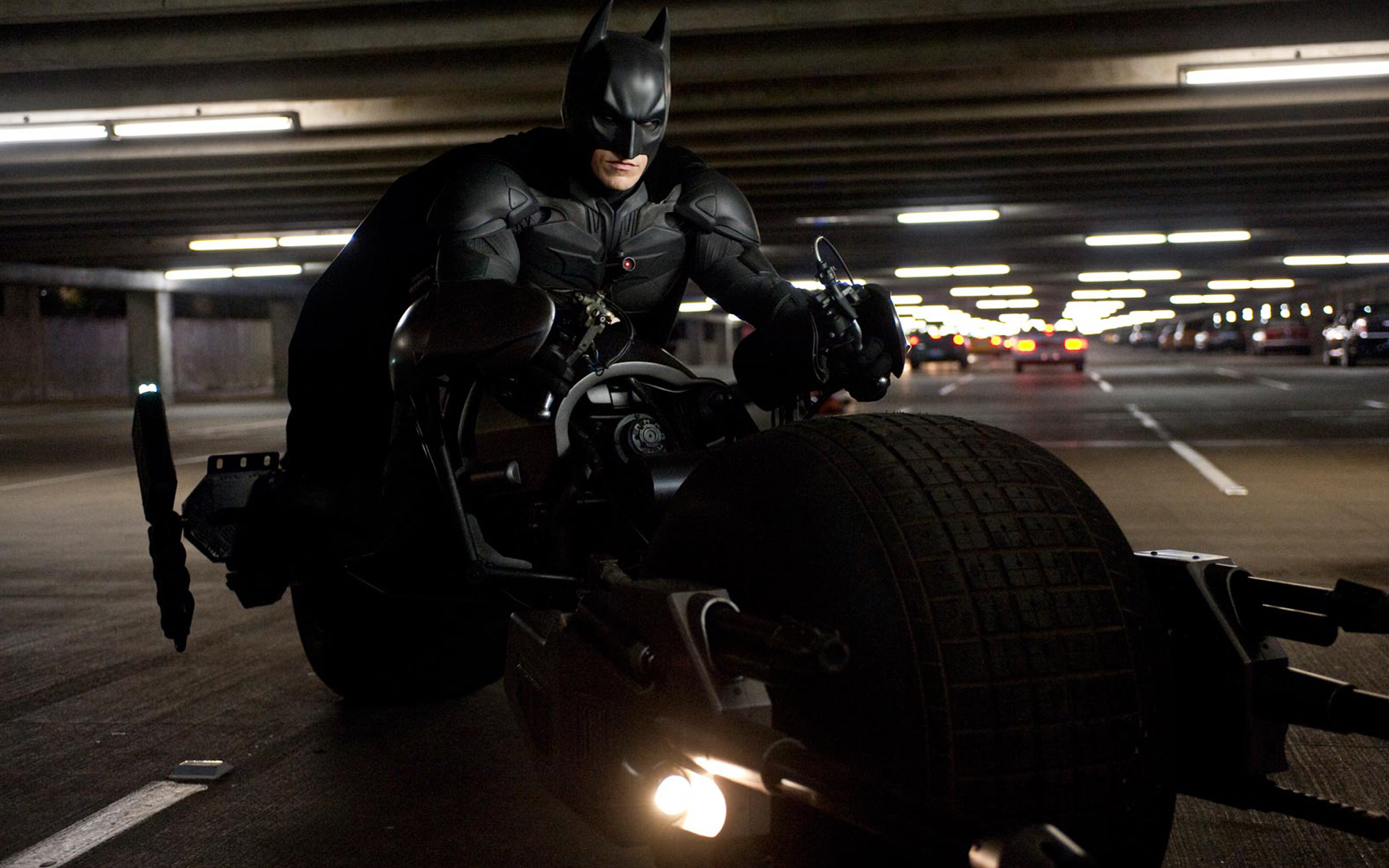 the_dark_knight_rises_batman-wide.jpg