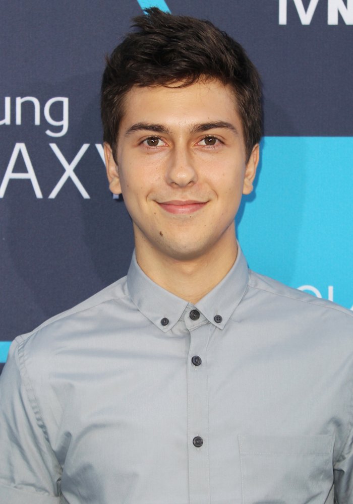 nat-wolff-16th-annual-young-hollywood-awards-01.jpg