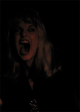 tumblr_nsfsnquFlv1ux4t6so2_400.gif