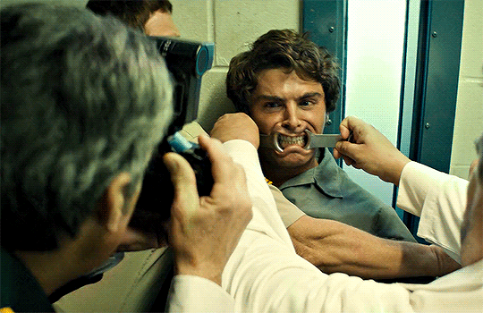 tumblr_prctu2sv1N1rpe0nao1_540.gif