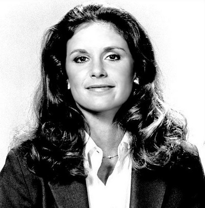 stephanie-zimbalist-photo_48925_8236.jpg