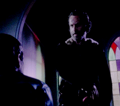 tumblr_ne3zlp1PY11txtty0o2_250.gif