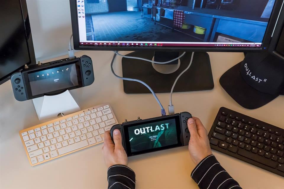 Outlast-Switch.jpg