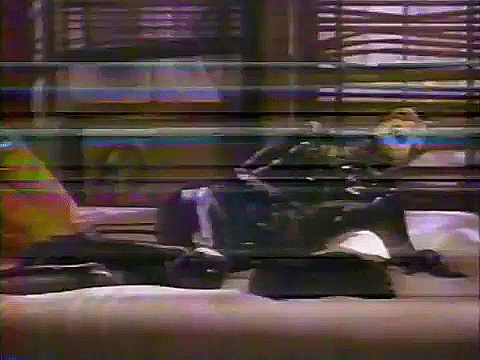 tumblr_pw1f6q6mTp1vtnv5po1_500.gifv