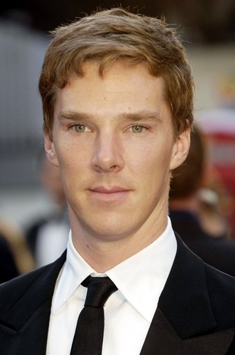 Benedict-benedict-cumberbatch-14863890-340-512.jpg