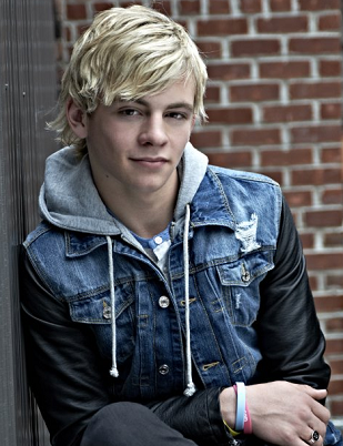 Ross_Lynch.png