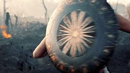 tumblr_op9qva7H581snteogo3_r4_400.gif