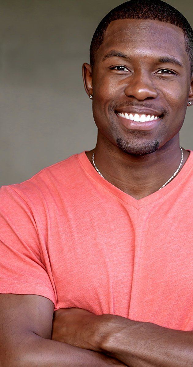 trevante-rhodes-7e191a67-af9b-4377-8170-992c46f8cee-resize-750.jpeg
