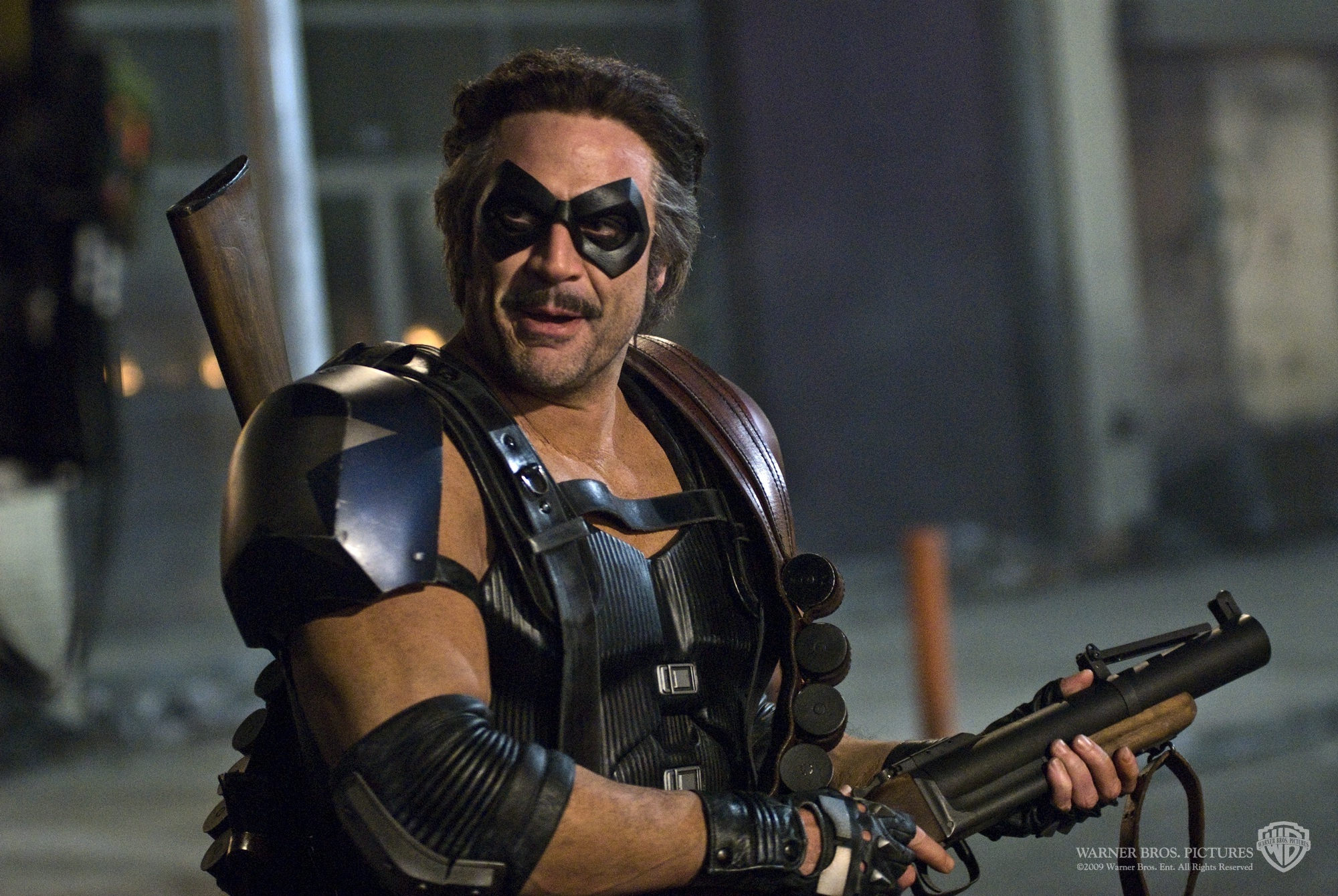 The-Comedian-watchmen-19632315-2000-1339.jpg