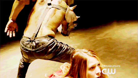tumblr_ofl9uuxXS91vrc92eo4_500.gif