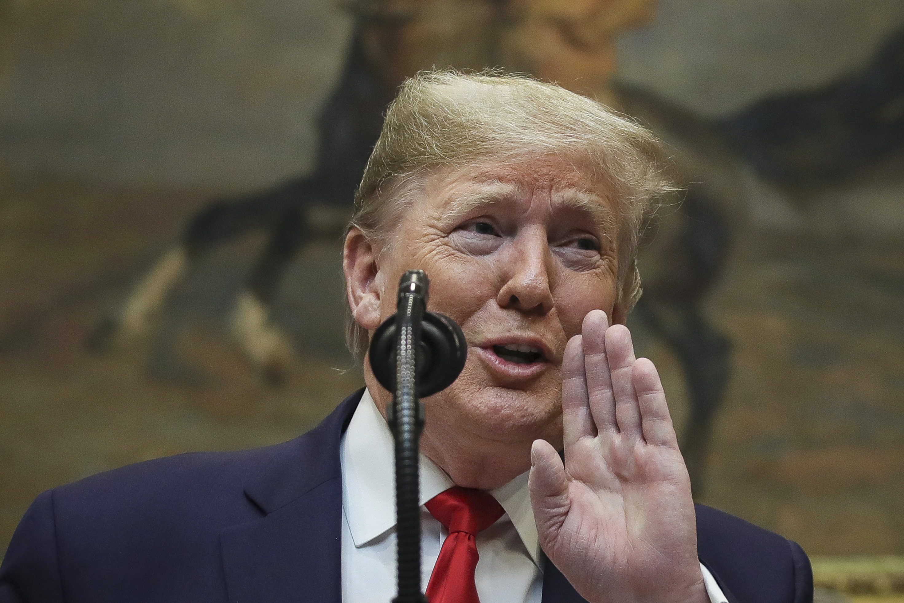 www.newsweek.com