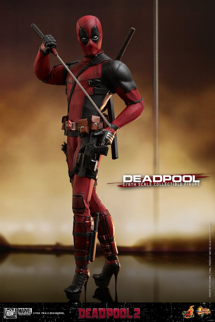 Hot-Toys-Deadpool-2-Figure-006.jpg
