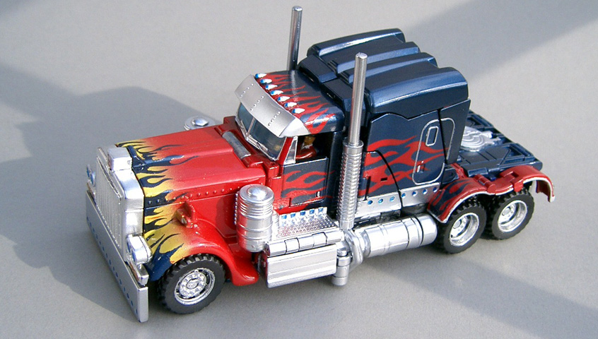 Optimus_Prime_custom_5_by_SonRay.jpg