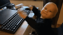baby-keyboard-smash.gif